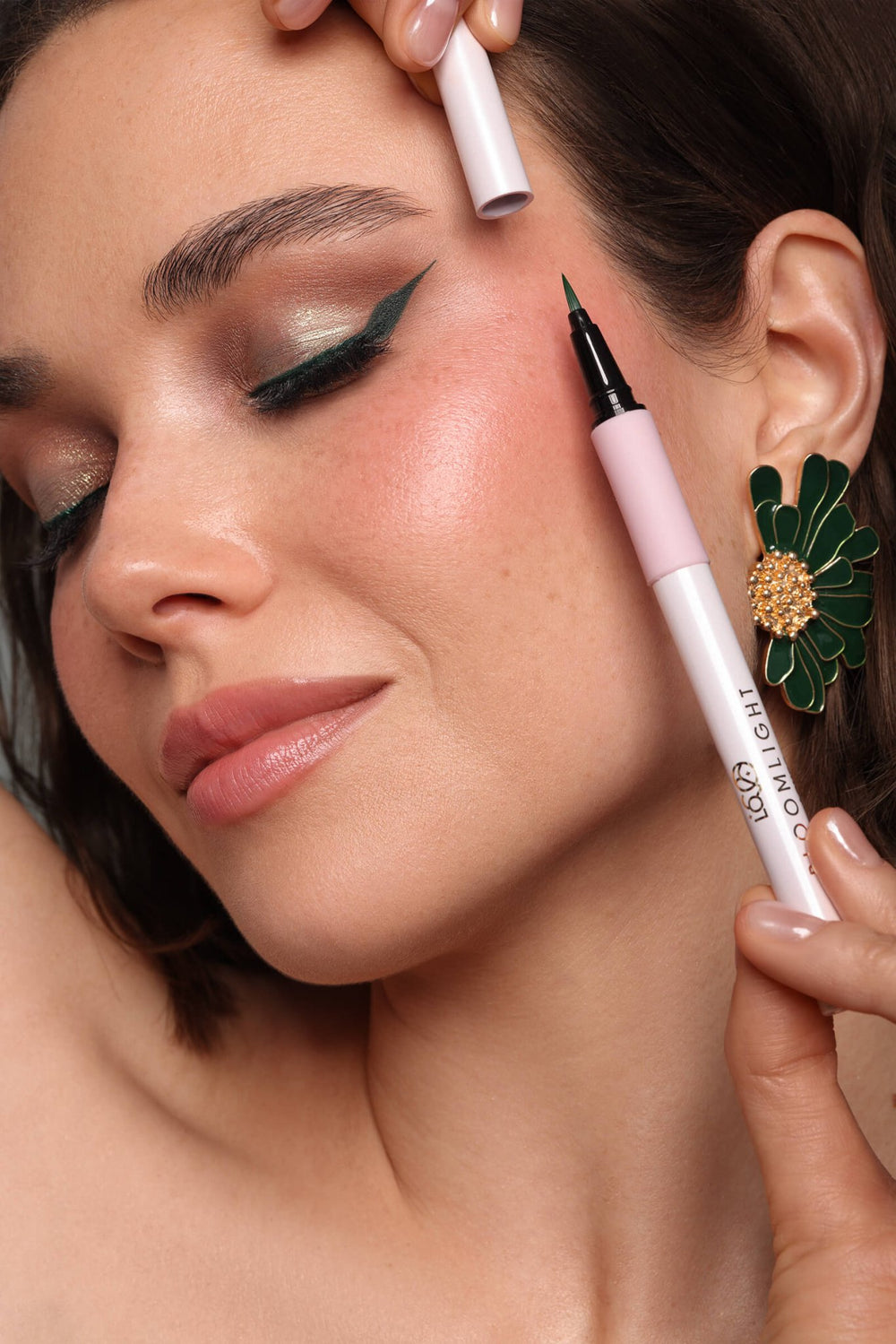 Bloomlight Eyeliner