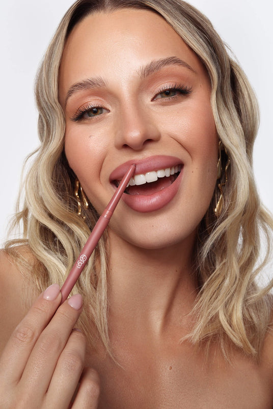 Non-transfer Gel Lipliner